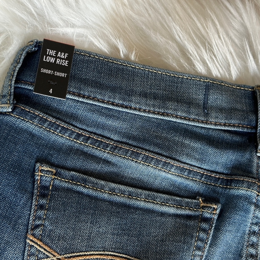 Abercrombie & Fitch Shorts | Abercrombie Low Rise Jean Shorts | Size: 4 |
